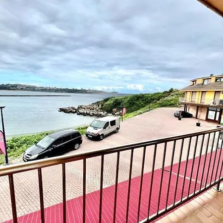 Apartamento En Primera Linea De Playa شقة *